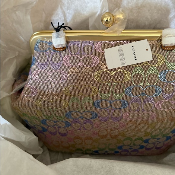 COACH
Kisslock Frame Medium Crystal Signature Jacquard Hobo Bag - Picture 10 of 12